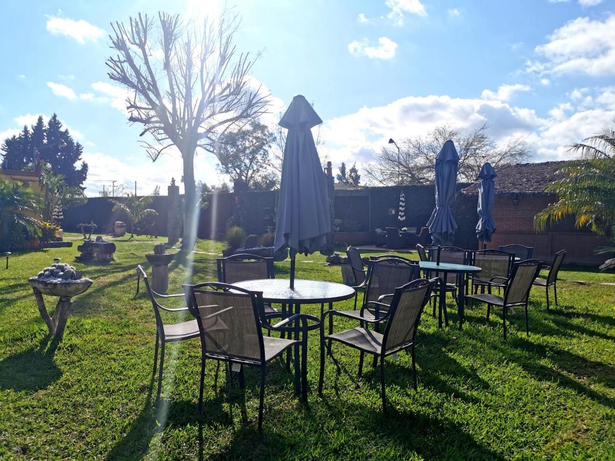 Hotel La Estancia Río Verde Exteriör bild
